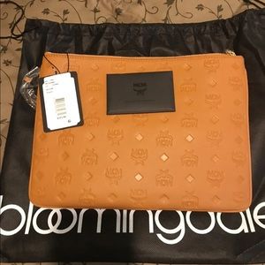 Mcm crossbody